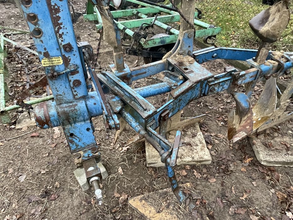 Pług obrotowy 2 skibowy FROST