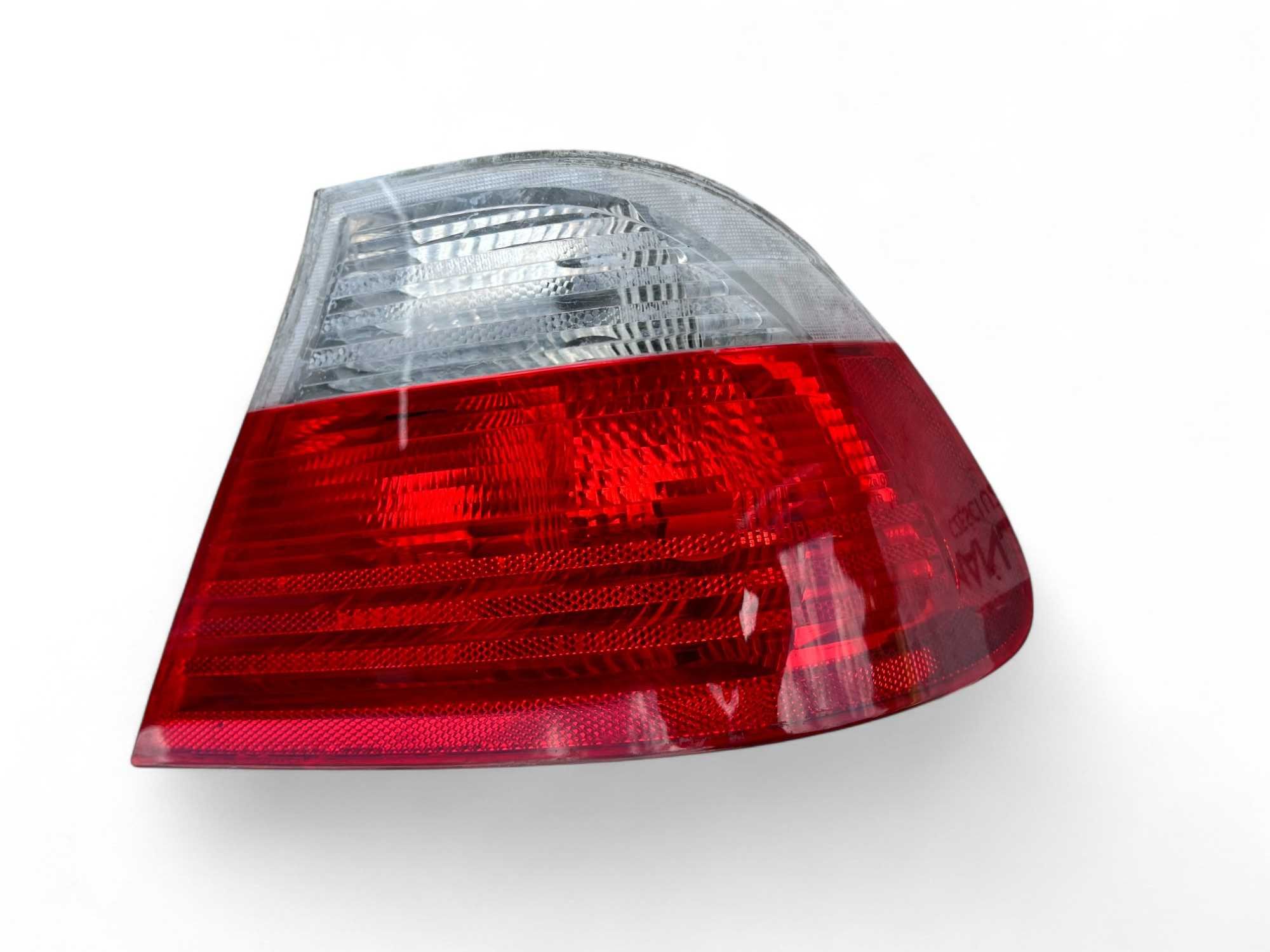 Lampa prawy tyl tylna prawa BMW E46 COUPE Mpakiet bialy kierunek