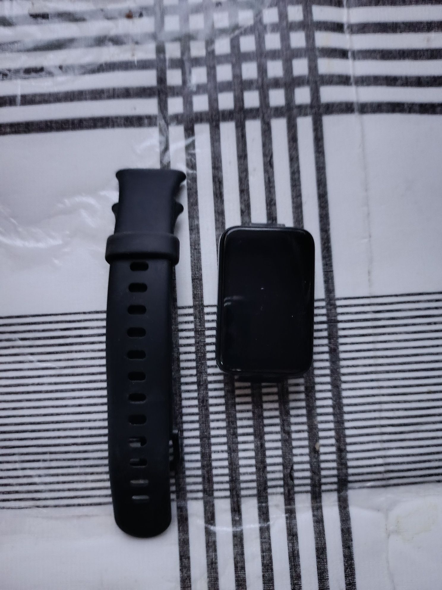 Продам mi band 7 pro.