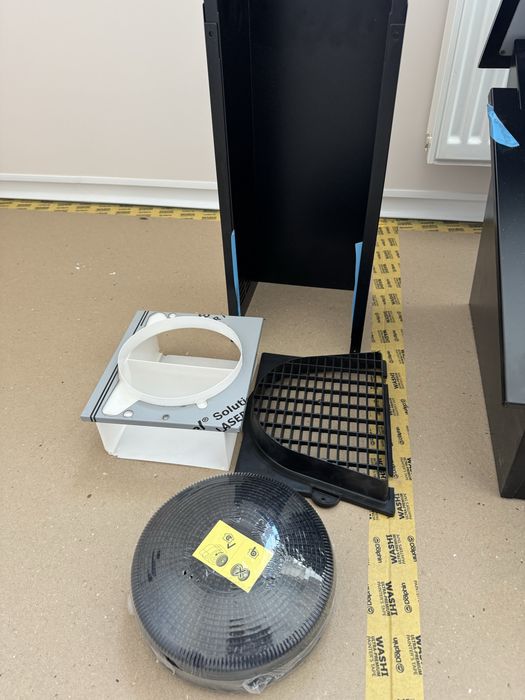Вытяжка наклонная Electrolux LFV616K 600мм