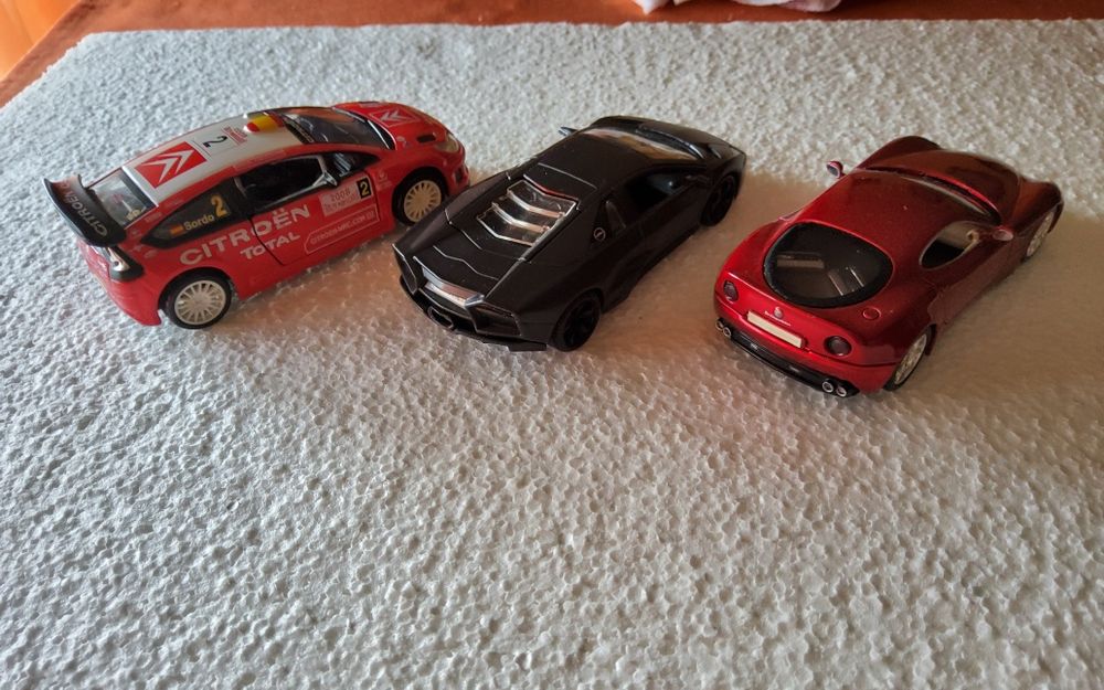 Brinquedos Burago - Como novos - Lote de 3