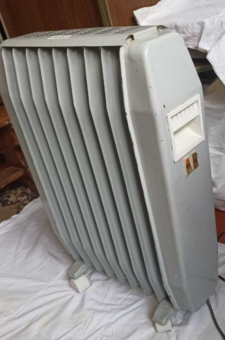 Обогреватель радиатор масляный электрорадиатор КАХОВКА 1, обігрівач