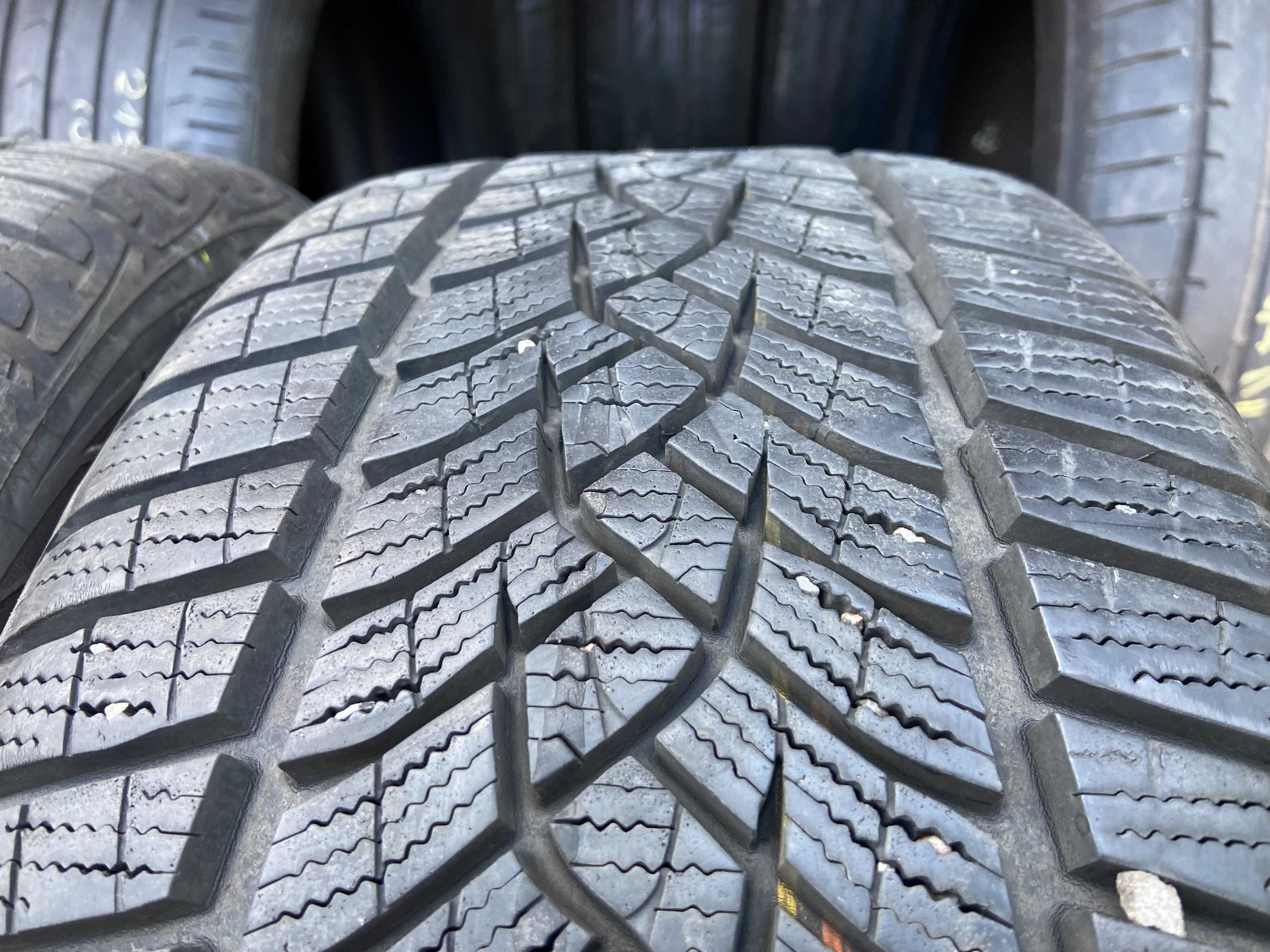 Goodyear Ultragrip Performance 225/45r17 Rant N7419