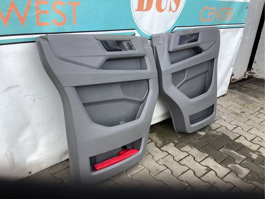 Бампер Передній Volkswagen Crafter Бампер під туманкі