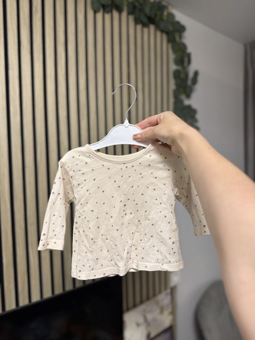 Тонкі кофтинки 62-68 розмір