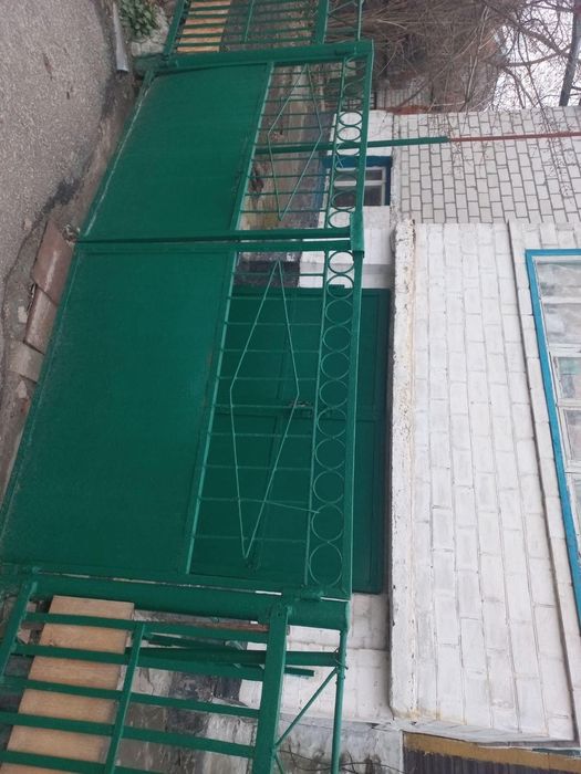 Продаж будинку в Каневі