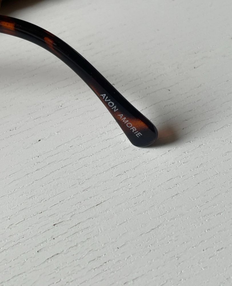Okulary okrągłe Avon Amorie