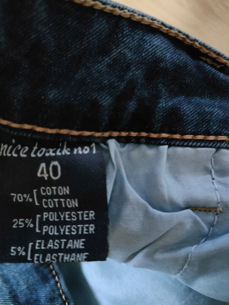 Spodnie rybaczki jeans rozmiar 40