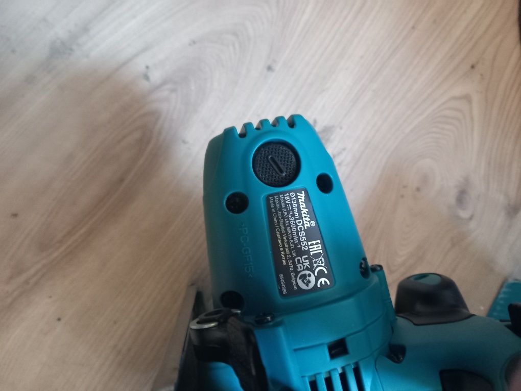 Makita DCS552 - Akum. przecinarka do metalu