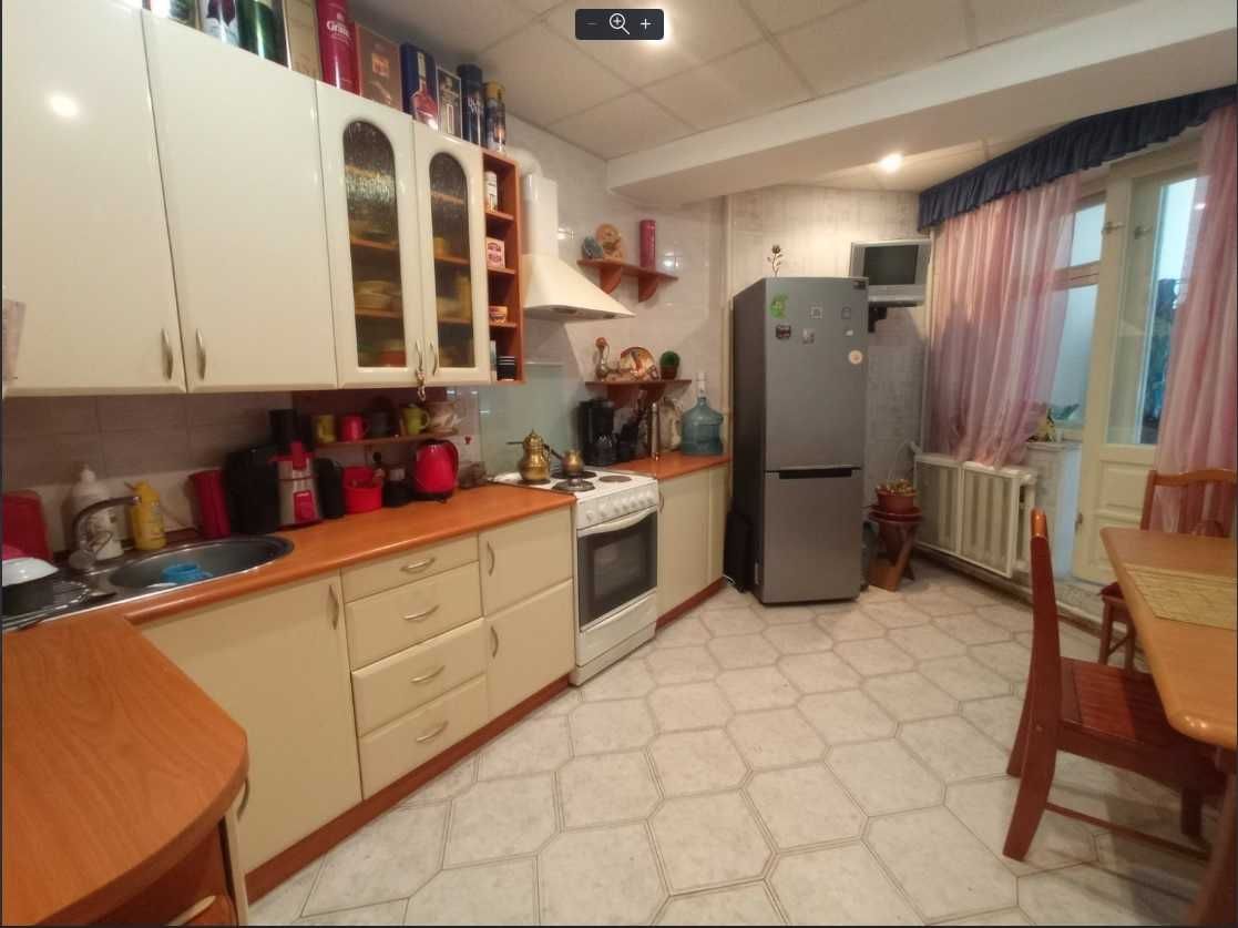 Простора 3к вул. Олександра Кошиця, 7а метро - Позняки, Харківська