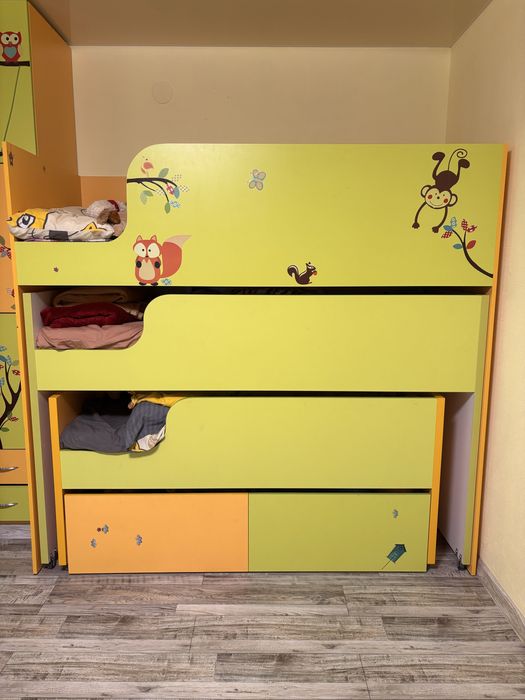 Ліжко - комод для трьох дітей