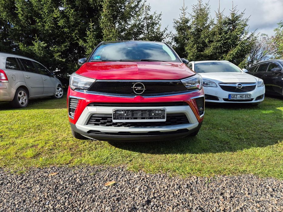 Opel Crossland Rok '23 Bordo ,manualna mały przebieg