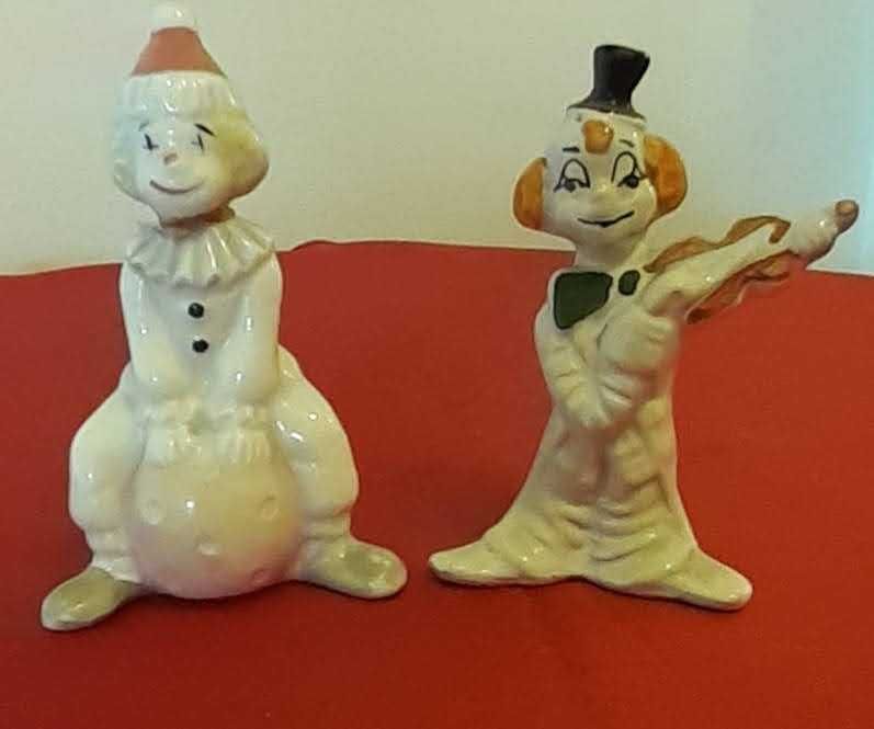 4 Miniaturas Palhaços em porcelana