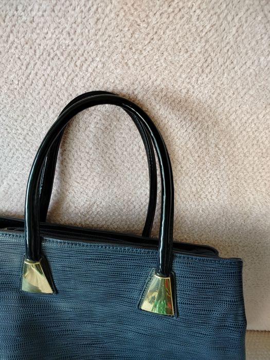 Torebka granatowa Monnari