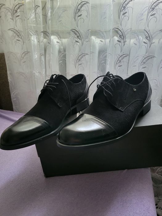 Чоловічі туфлі чорні замш