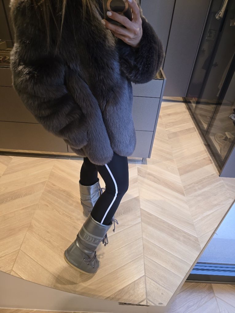 Piękny zimowy komplet szare antracyt futerko plus moon boot 38 M  36/
