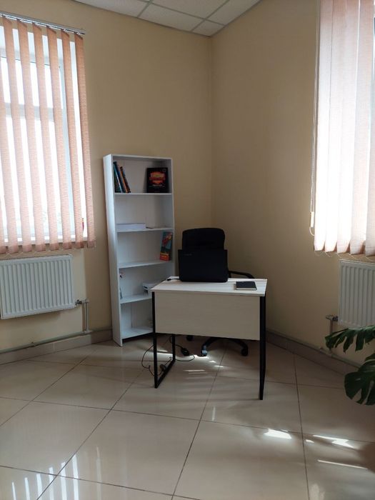 Терміново! Диван + комп'ютерний столик + письмовий стіл в силі лофт