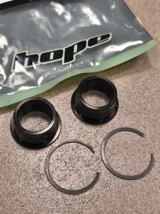 Adapter HOPE 20mm do przedniej piasty do modelu PRO2, PRO4, PRO5 NOWY