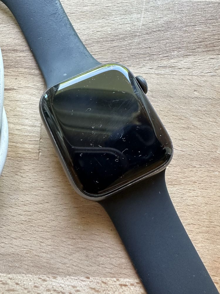 Apple watch serie 5 - 44mm