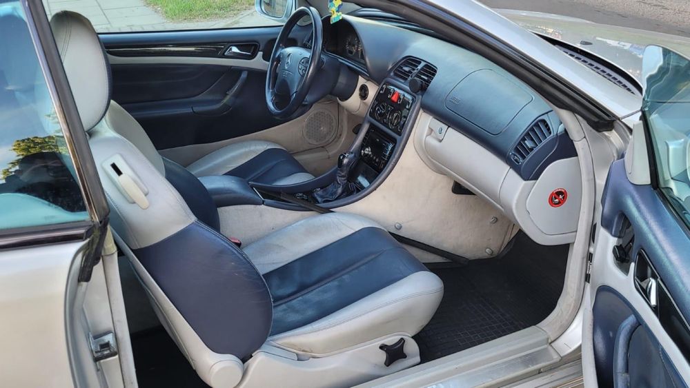 Mercedes cabrio 2.0 klima