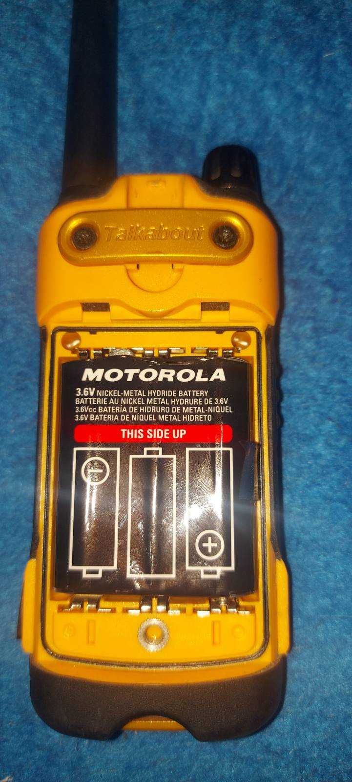 Рація Motorola T402 Talkabout Rechargeable
