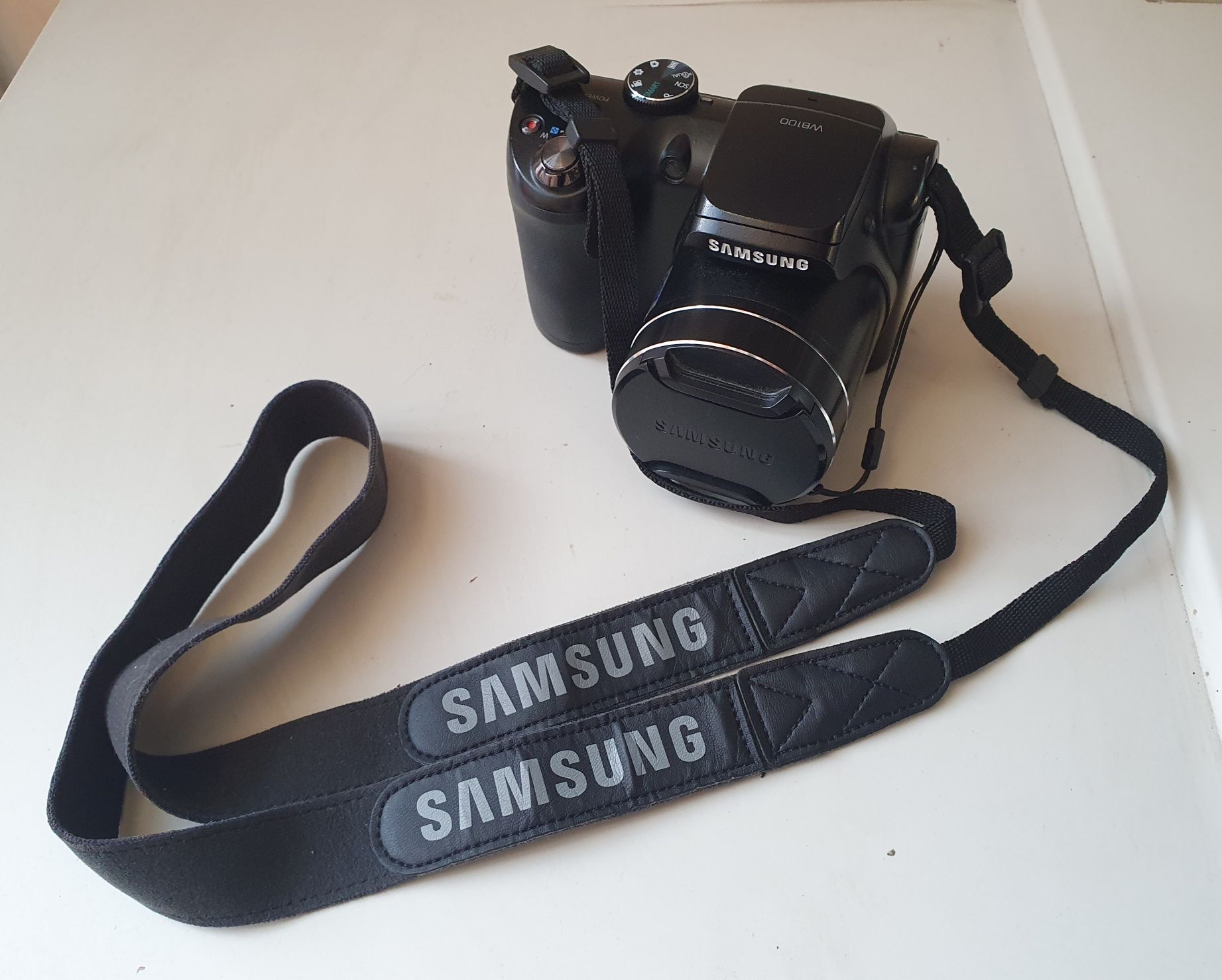 Фотоапарат Samsung WB100 Black