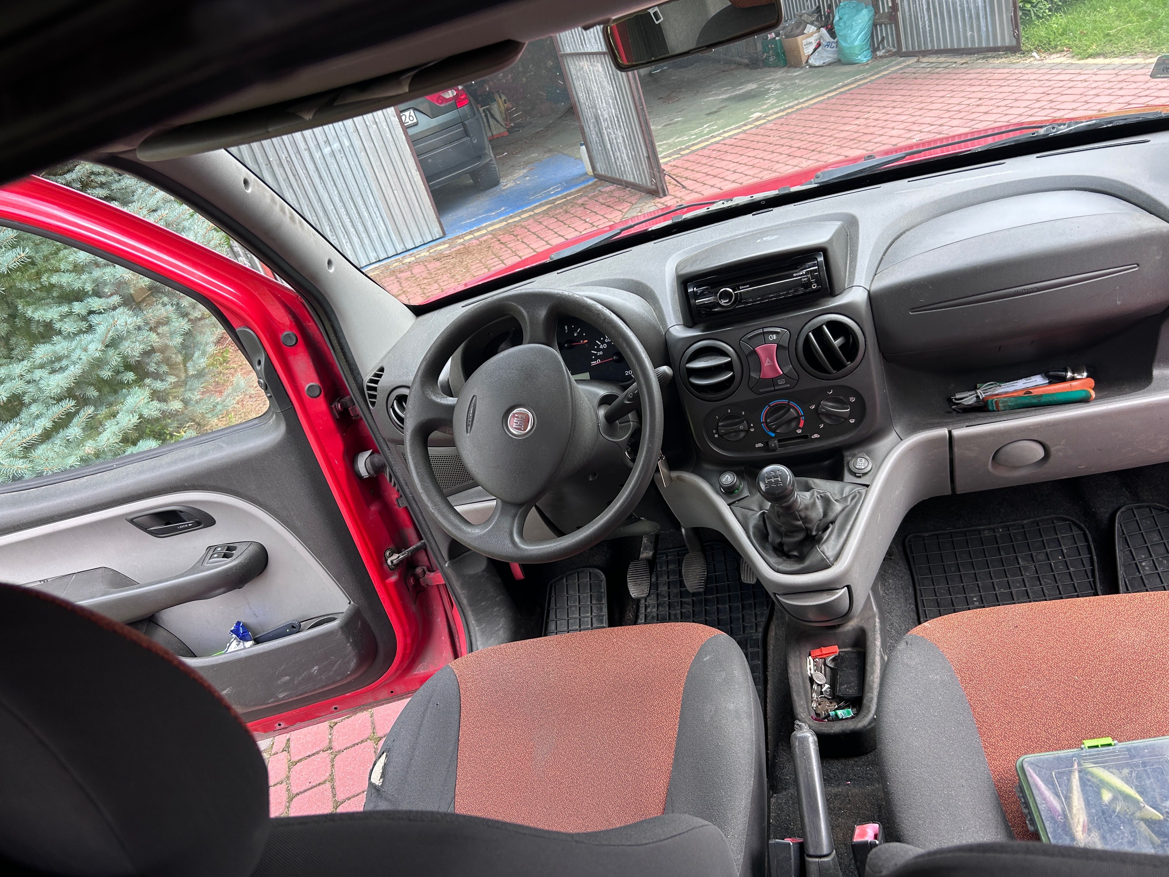 Fiat doblo 1.6 2008r benzyna/gaz vat1