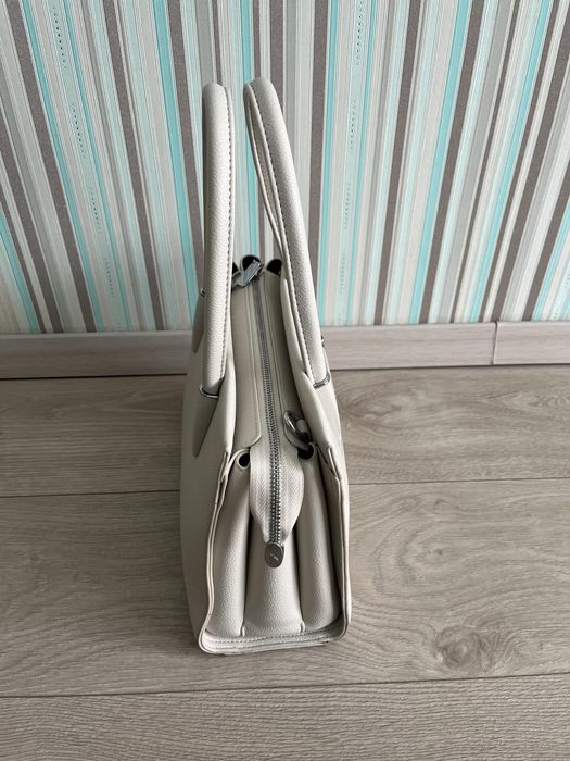 Продам сумку новую