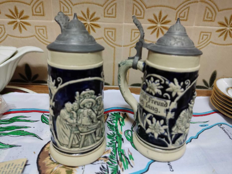 2 canecas de cerveja alemã