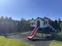 Duży plac zabaw + trampolina ziemna + płyty sbr