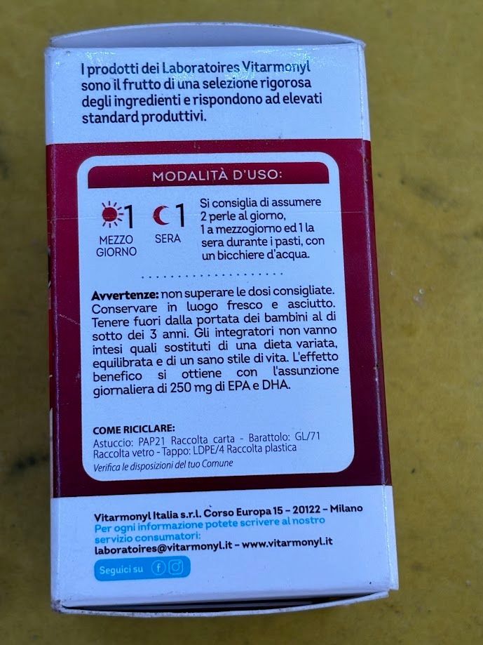 laboratoires vitarmonyl omega 3 + witamina e 60 kapsułek 33,4 g