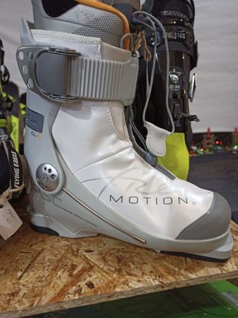 Лыжные ботинки Free motion- Новые