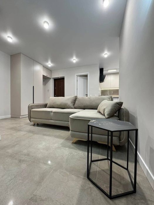 Продаж 3 кімнатної квартири по вул. Текстильна