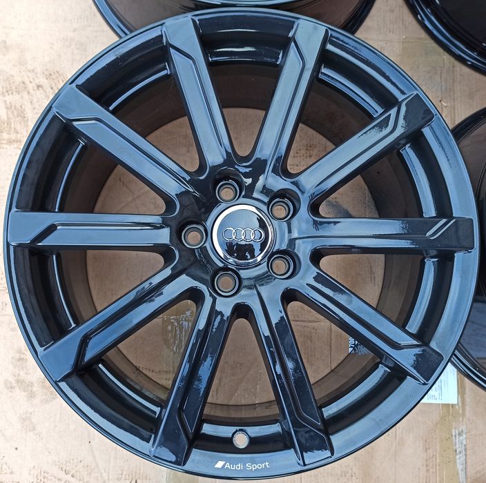 Felgi Oryginał Audi A3 A4 A5 A6 A8 Q3 8Jx18 ET43 5x112 4F0
