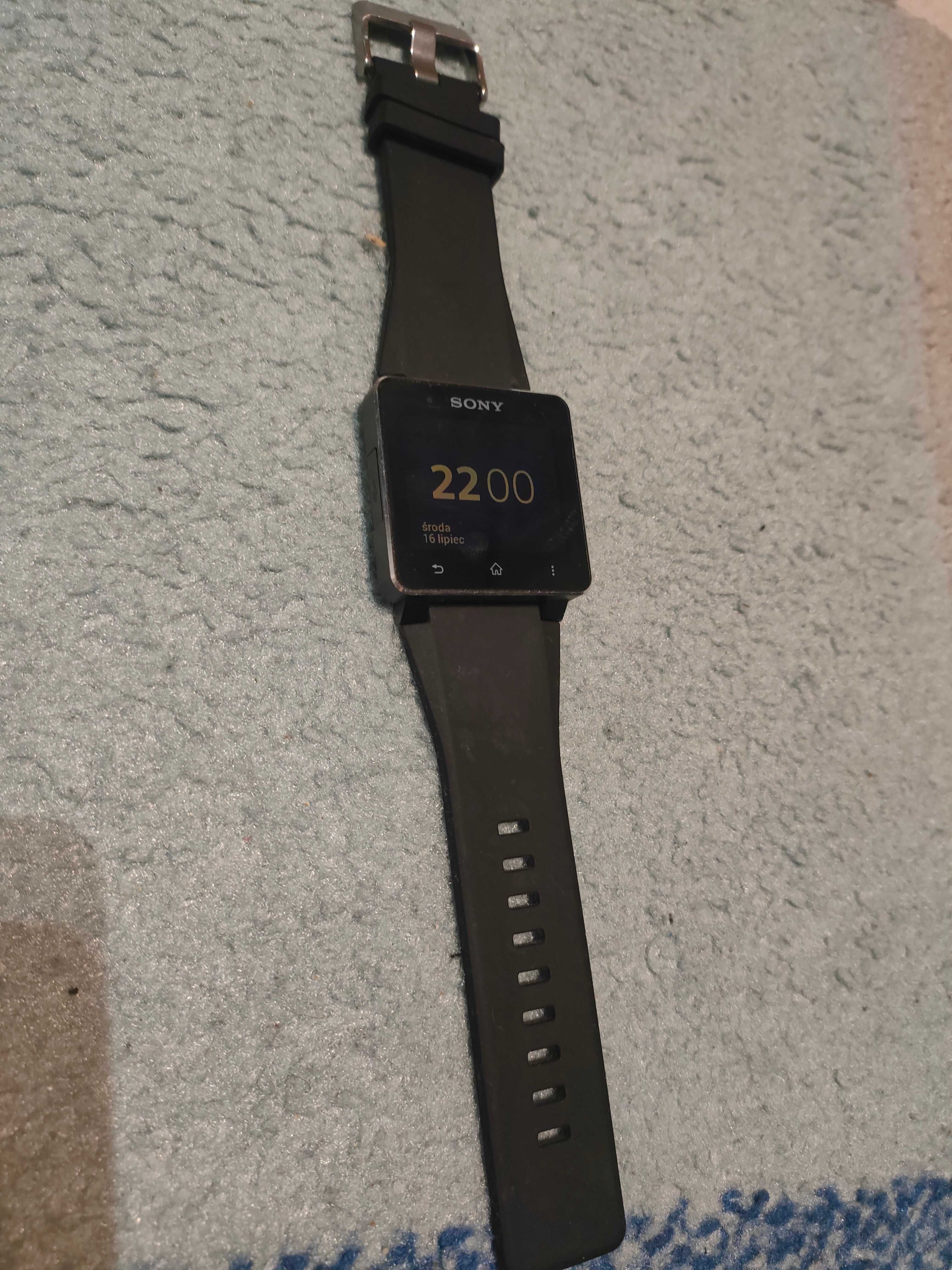 Smartwatch SONY SW2 + kabel ładujący