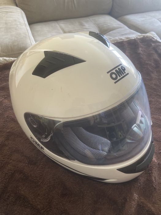 Capacete OMP Autografado Antonio Felix da Costa