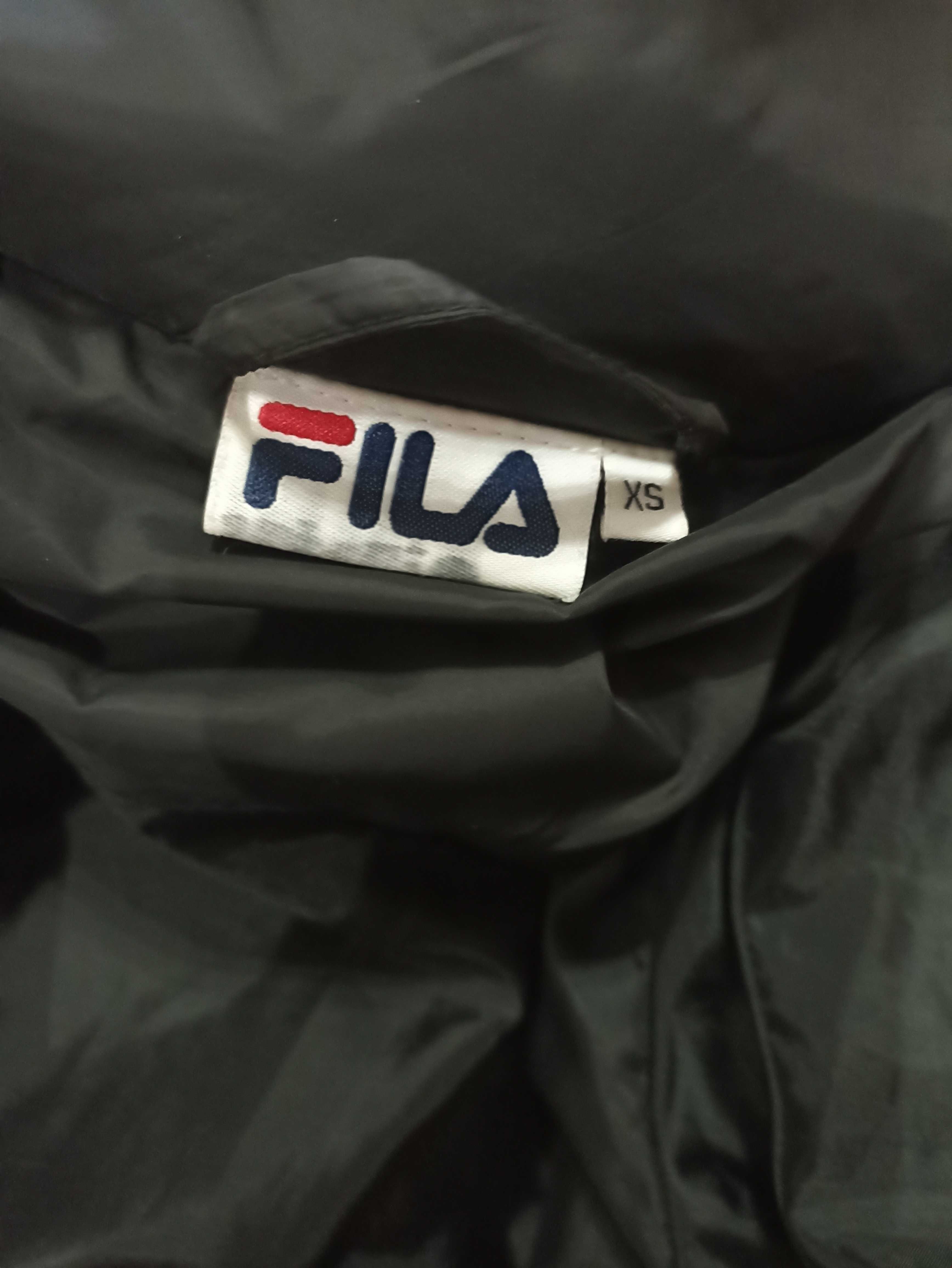 Жіноча курточка FILA