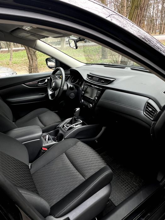 Nissan Rogue SV 2018