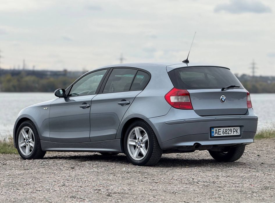 Отличное состояние! АВТОМАТ BMW 1