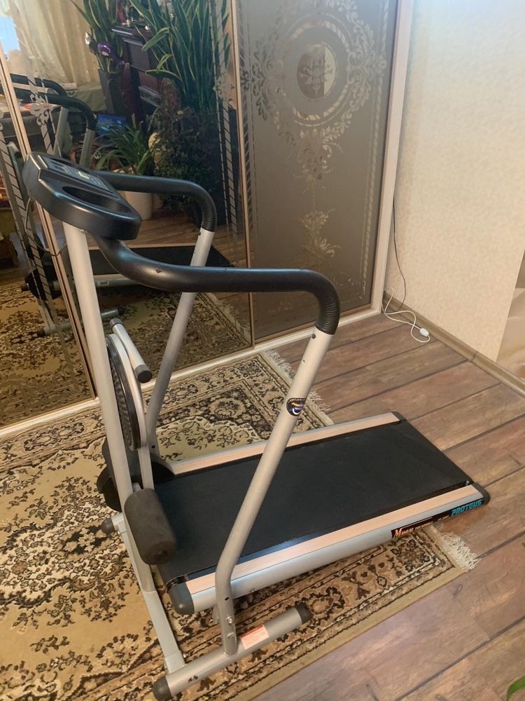 Продам беговую дорожку Proteus PT-500T