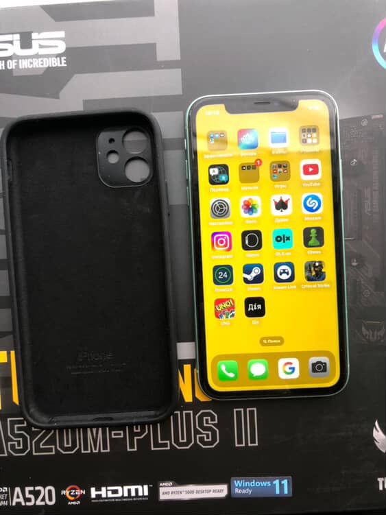 Apple iPhone 11 / 128GB