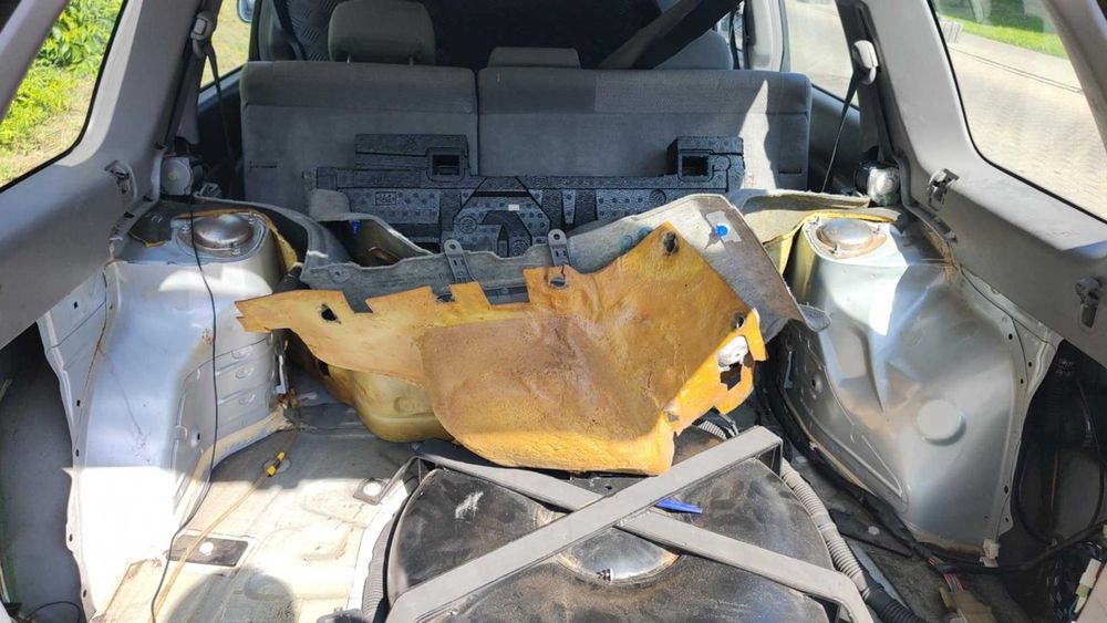 Subaru FORESTER SG 2.0X 125KM LPG Automat
