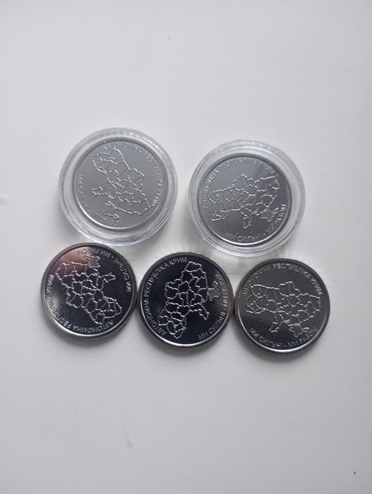 Монеты 10 гривен 2025