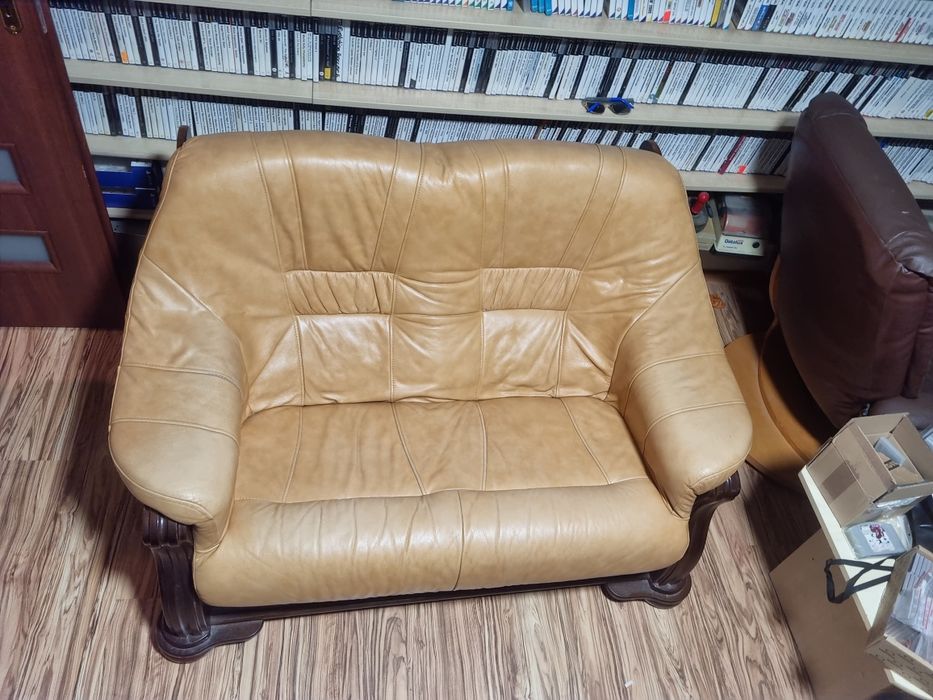 Komplet skórzany sofa dwuosobowa + fotel