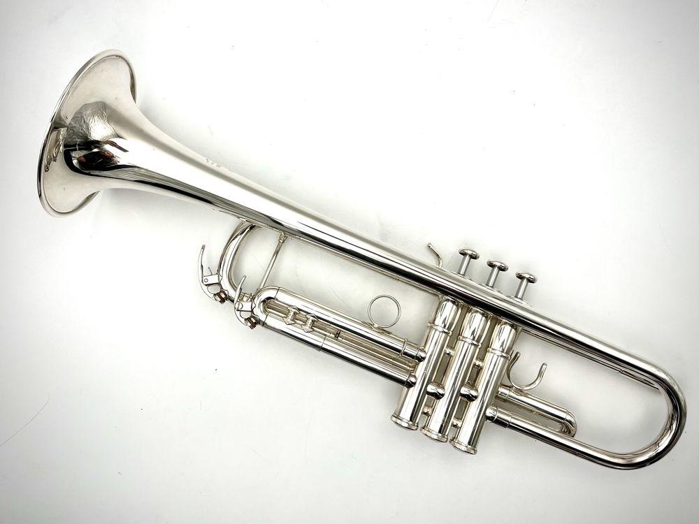 Trąbka Yamaha YTR 8335 LA (Wayne Bergeron)