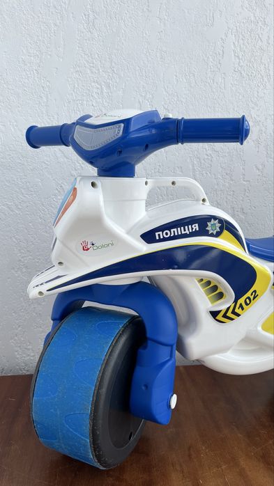 Дитячий мотоцикл-біговел