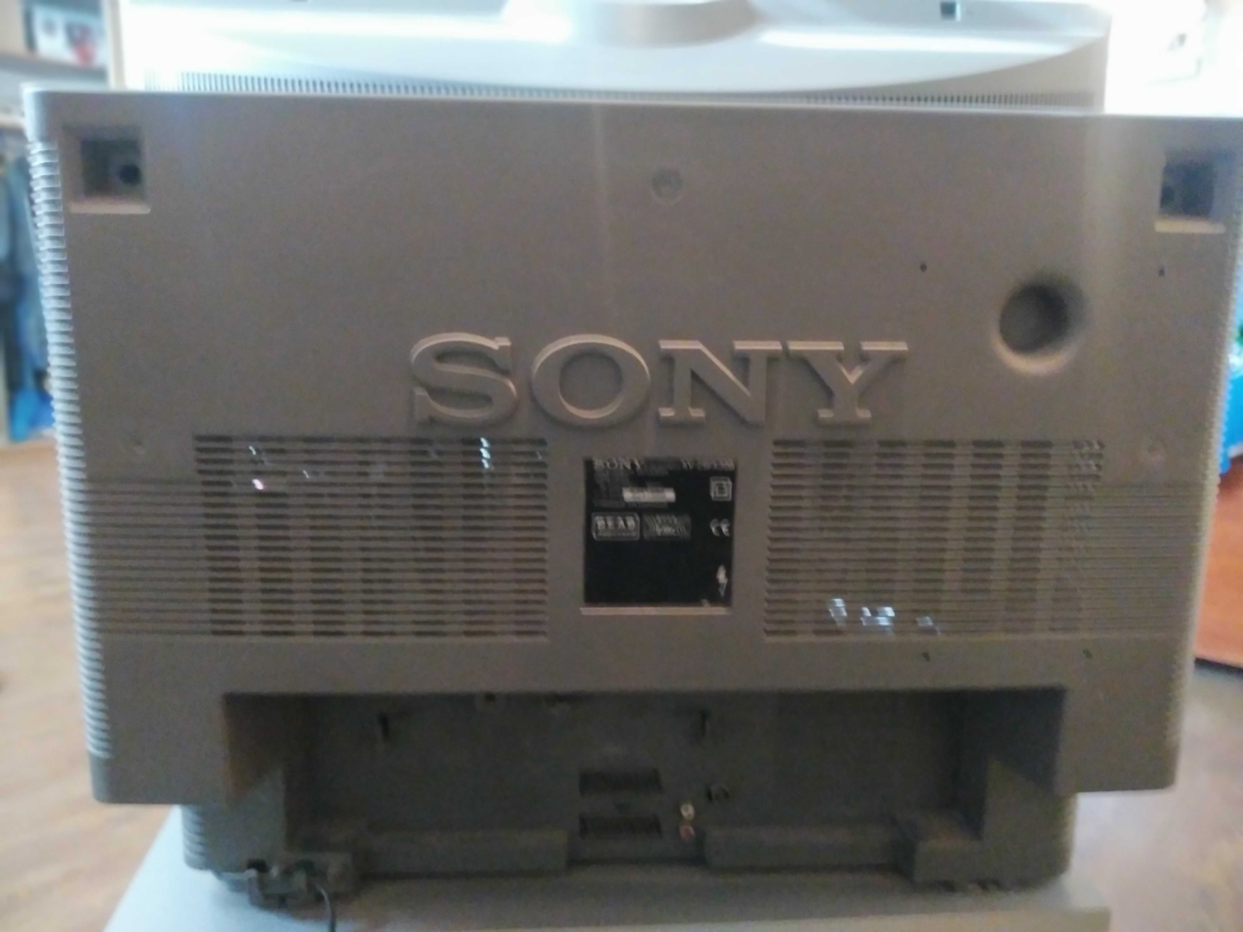 Продам телевизор Sony trinitron KV-29FX30