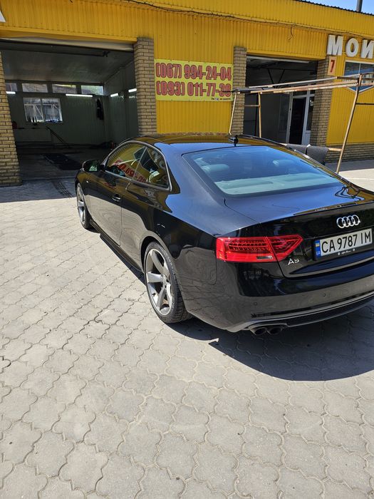 Продам AUDI A5 купе.