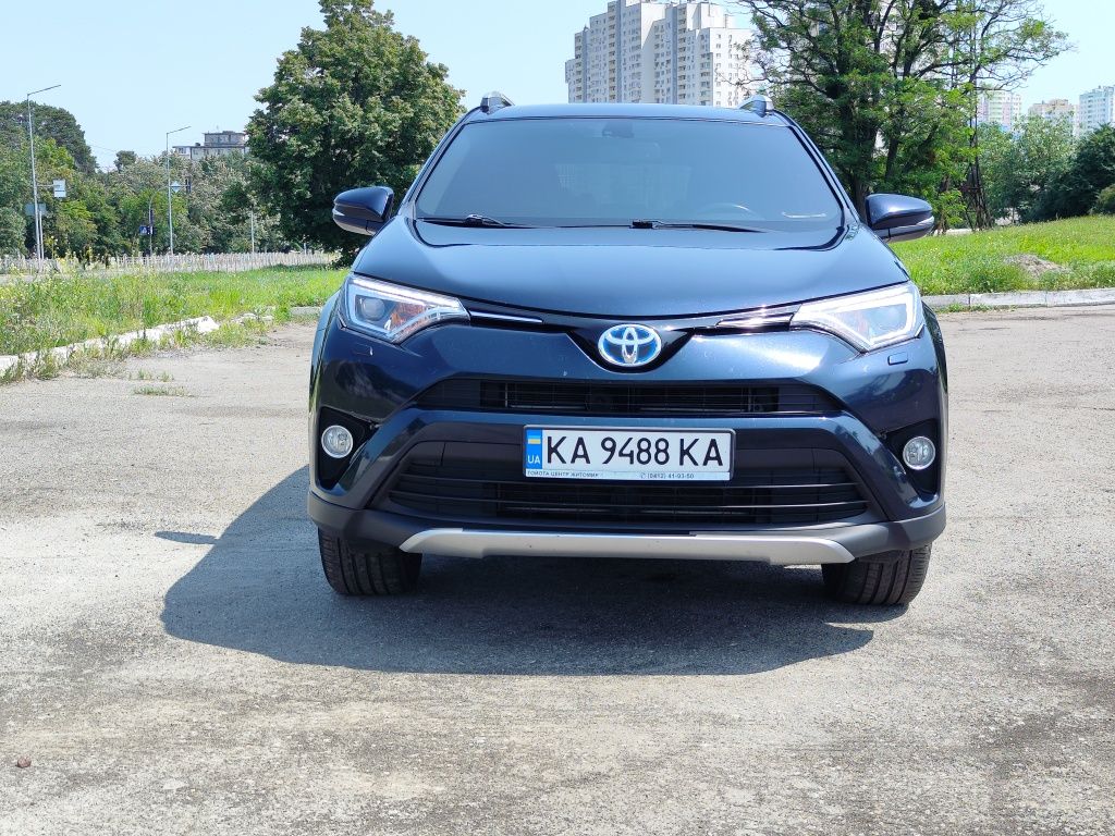 Toyota rav4 hybrid 2017 офіційна на гарантії