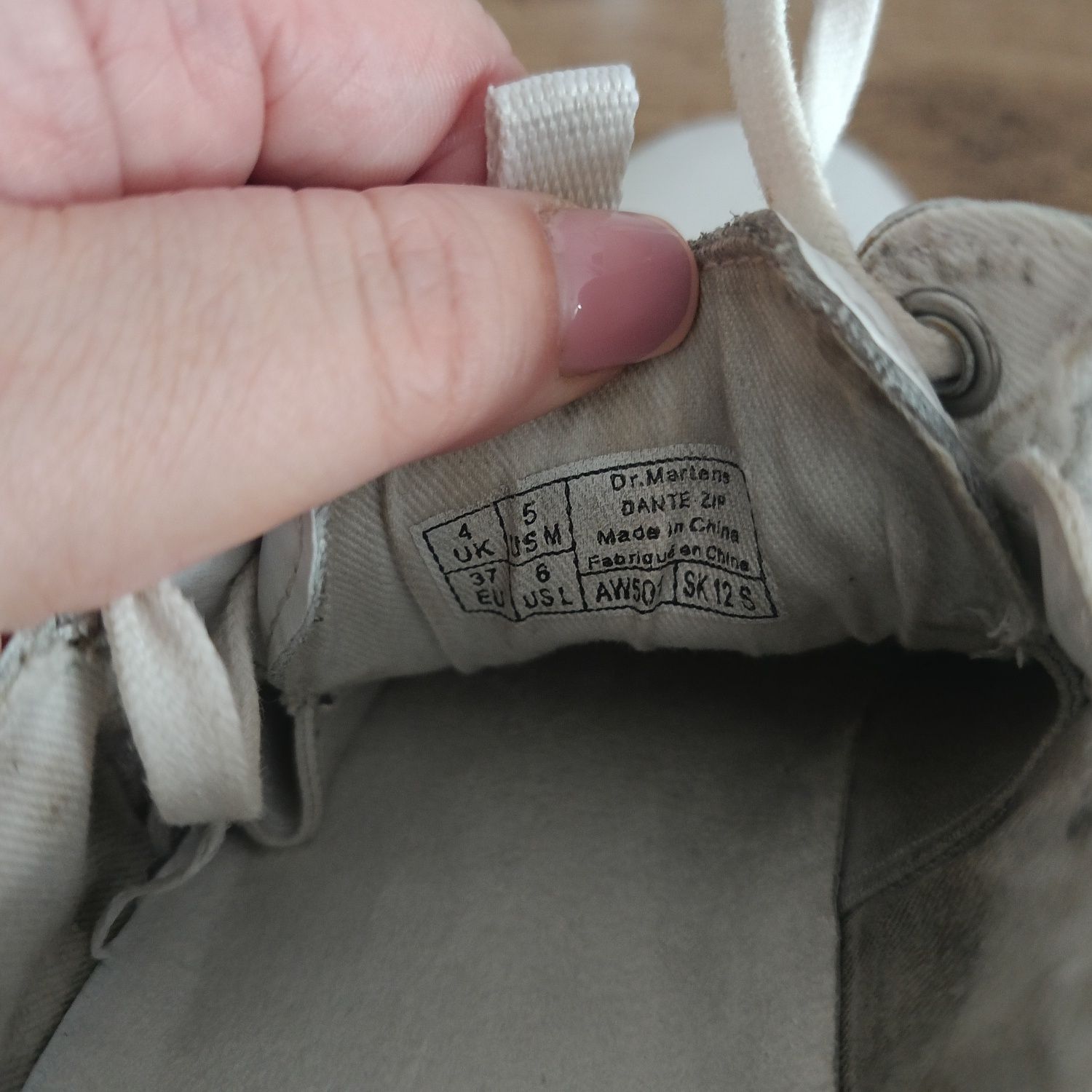 Buty dr Martens Dante ZIP białe 37